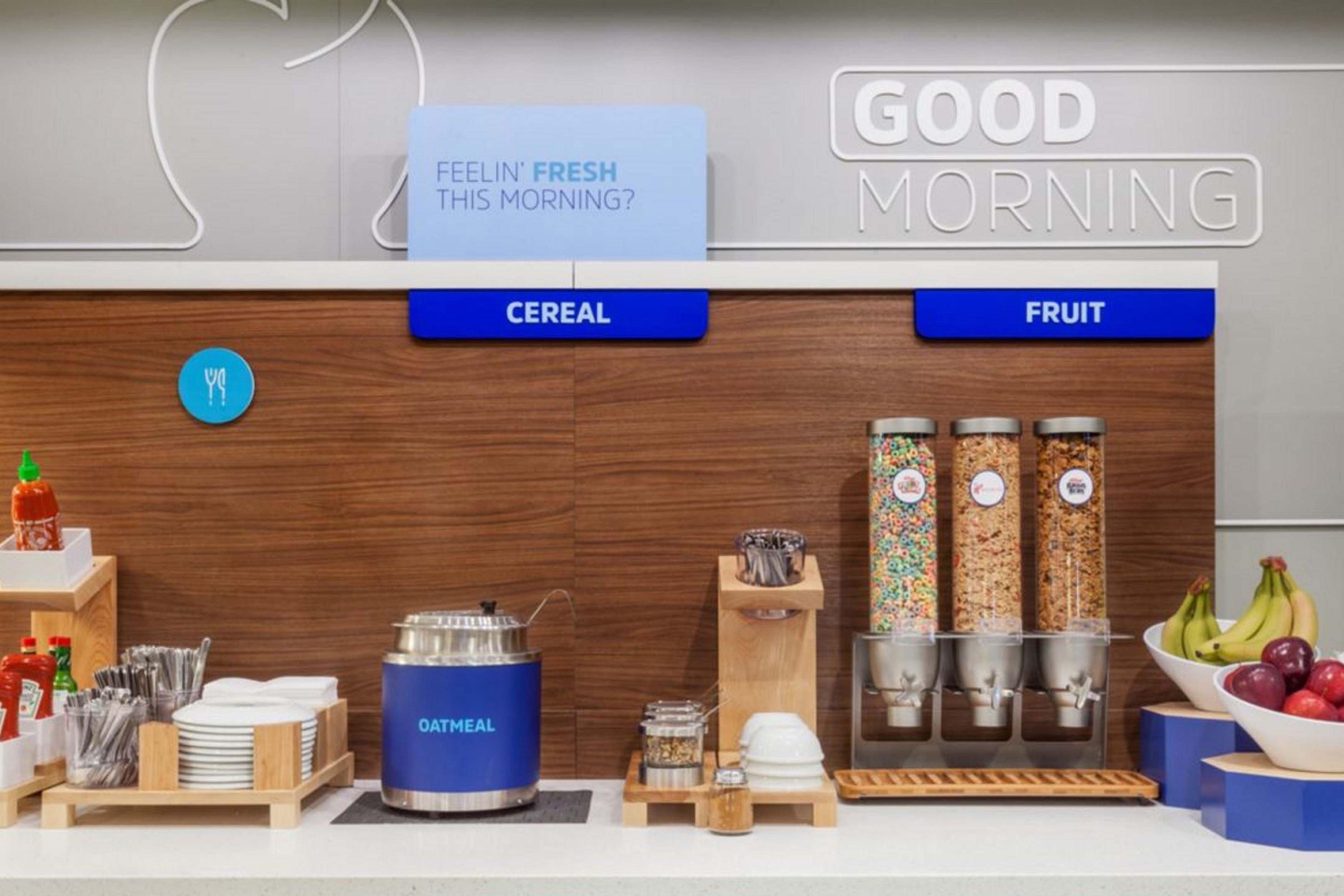 Lexington Inn And Suites Ngoại thất bức ảnh