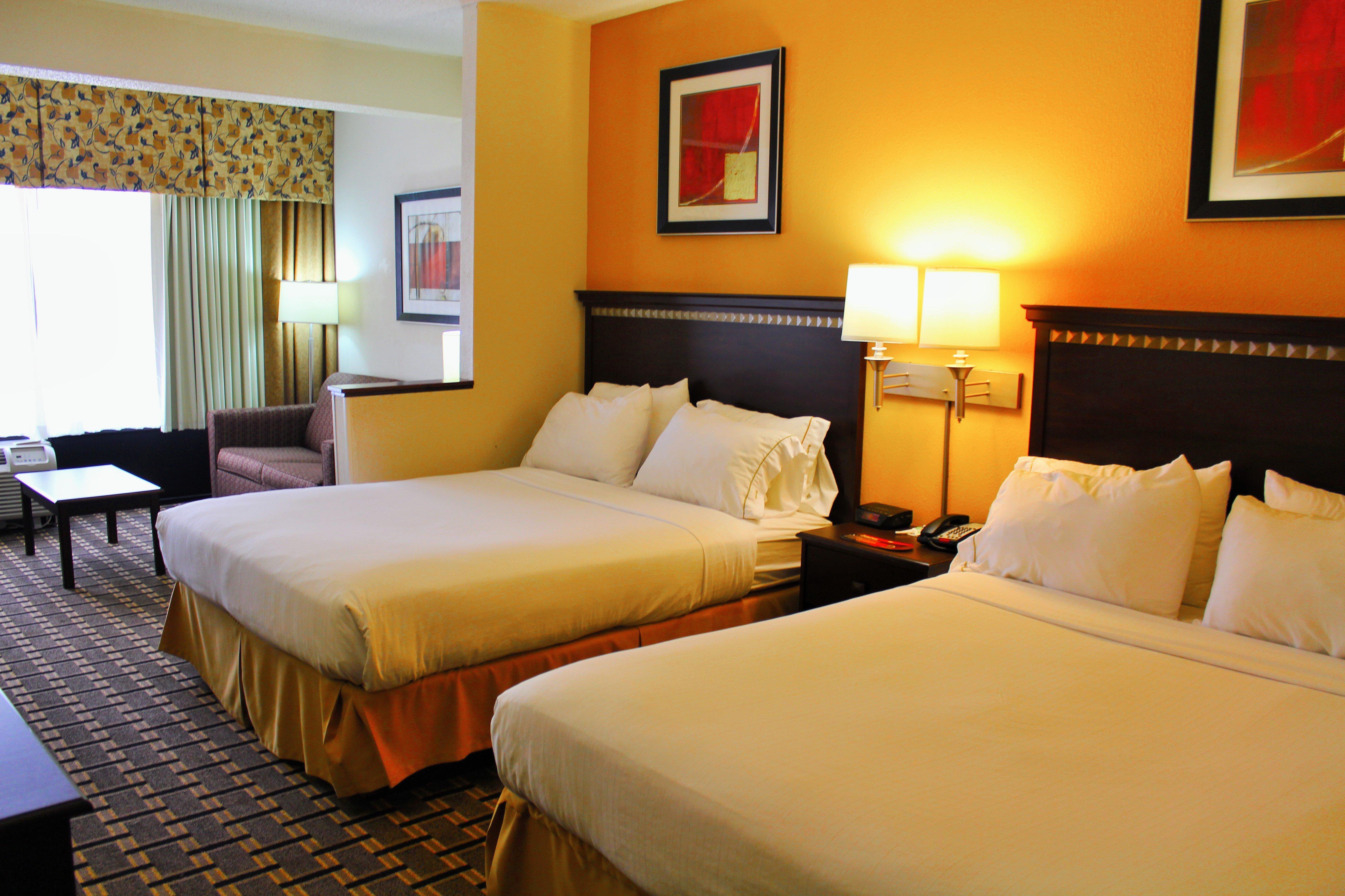 Lexington Inn And Suites Ngoại thất bức ảnh