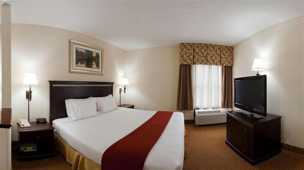Lexington Inn And Suites Ngoại thất bức ảnh